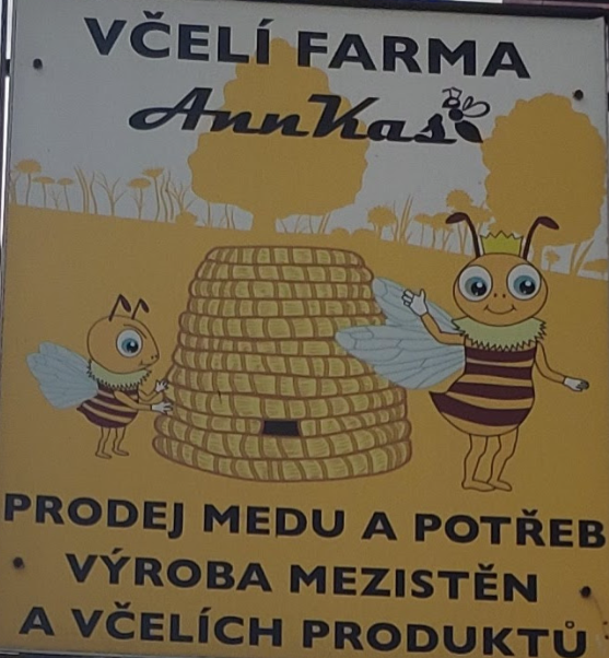 Exkurze na Včelí farmu
