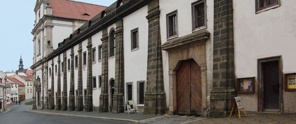 Výroba balzámků v muzeu